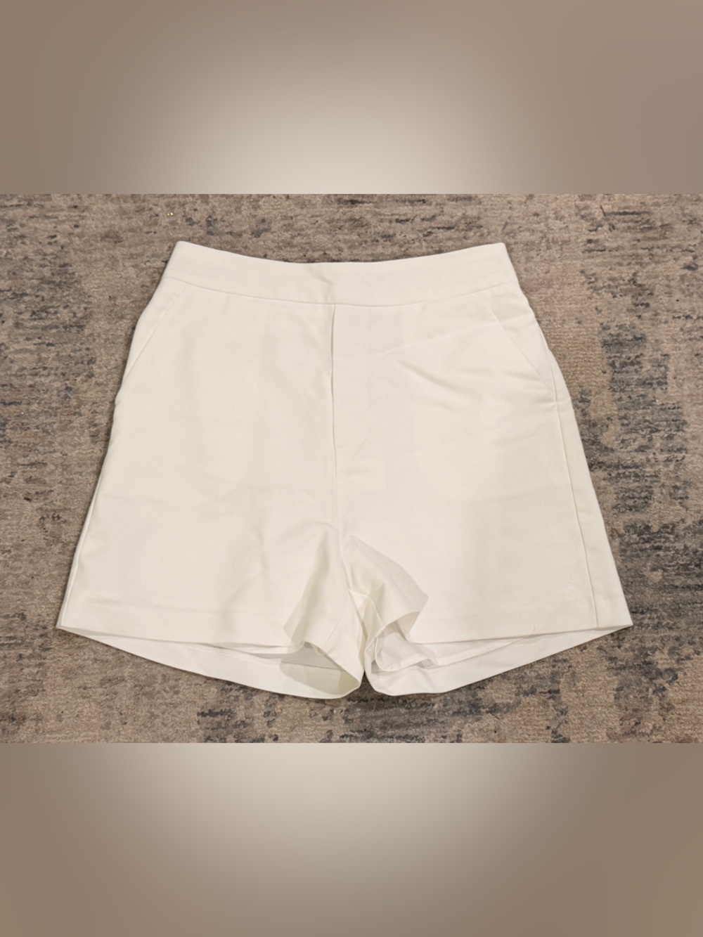 NWT Skies Are Blue Cream High-Waist Stretch Waistband  Shorts